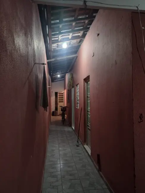 Casa com 1 quarto à venda, 60m2 em Residencial Comercial Cidade Vista Alegre, Pindamonhangaba - SP - imagem 7 Foto 7 de Casa com 1 quarto à venda, 60m2 em Residencial Comercial Cidade Vista Alegre, Pindamonhangaba - SP