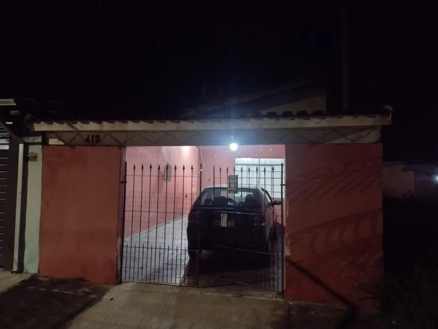 Casa com 1 quarto à venda, 60m2 em Residencial Comercial Cidade Vista Alegre, Pindamonhangaba - SP - imagem 9 Foto 9 de Casa com 1 quarto à venda, 60m2 em Residencial Comercial Cidade Vista Alegre, Pindamonhangaba - SP