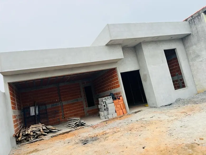 Foto 2 de Casa com 3 quartos à venda, 182m2 em Pindamonhangaba - SP