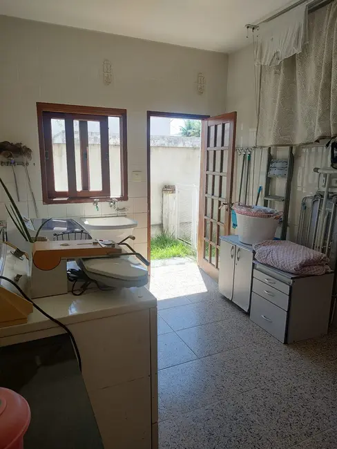 Foto 2 de Casa de Condomínio com 3 quartos à venda, 380m2 em Centro, Tremembe - SP
