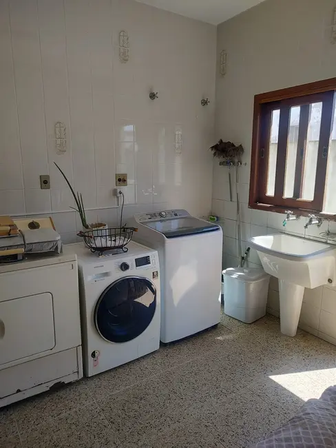 Foto 8 de Casa de Condomínio com 3 quartos à venda, 380m2 em Centro, Tremembe - SP