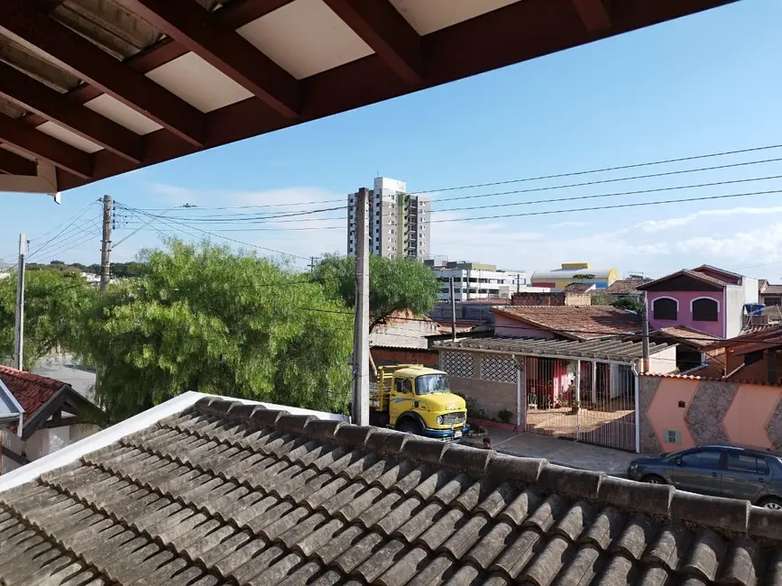 Foto 7 de Sobrado com 3 quartos à venda, 215m2 em Alto do Cardoso, Pindamonhangaba - SP