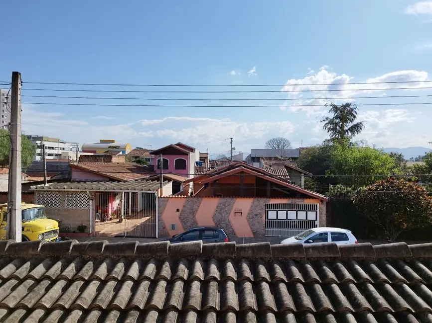 Foto 4 de Sobrado com 3 quartos à venda, 215m2 em Alto do Cardoso, Pindamonhangaba - SP