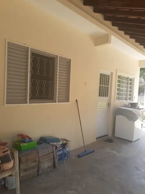Foto 9 de Sobrado com 3 quartos à venda, 140m2 em Conjunto Residencial Araretama, Pindamonhangaba - SP