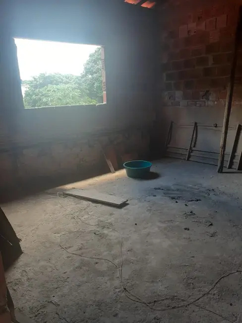 Foto 6 de Sobrado com 3 quartos à venda, 140m2 em Conjunto Residencial Araretama, Pindamonhangaba - SP