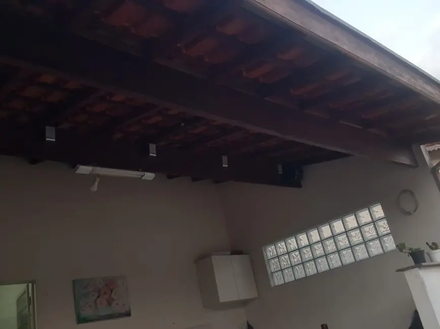 Foto 3 de Casa com 2 quartos à venda, 100m2 em Sao Jose Dos Campos - SP