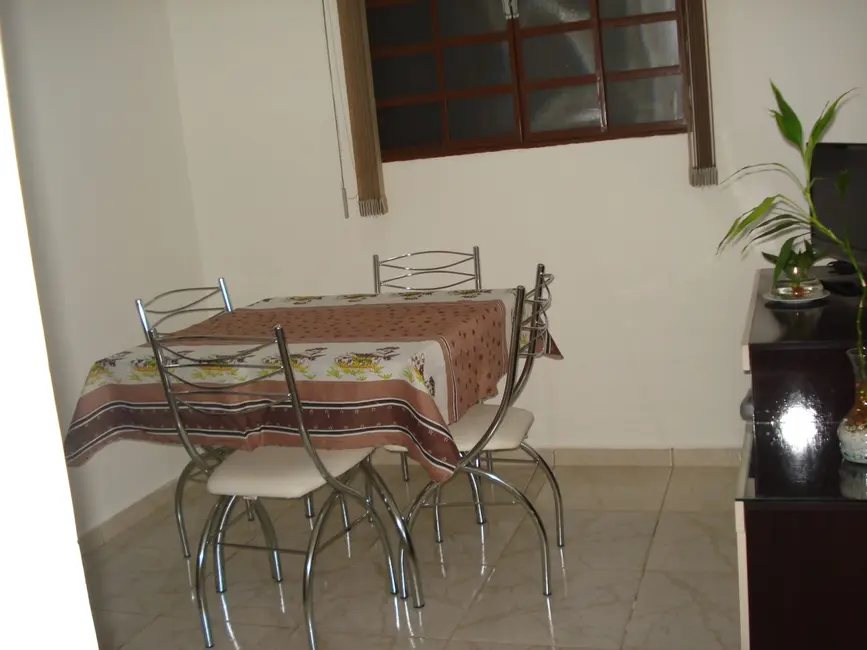 Casa com 2 quartos à venda, 64m2 em Residencial Comercial Cidade Vista Alegre, Pindamonhangaba - SP - imagem 8 Foto 8 de Casa com 2 quartos à venda, 64m2 em Residencial Comercial Cidade Vista Alegre, Pindamonhangaba - SP