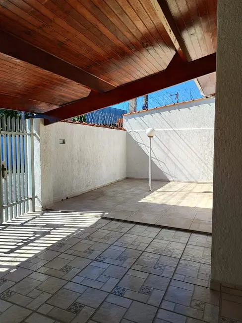 Foto 5 de Casa com 3 quartos à venda, 179m2 em Tremembe - SP
