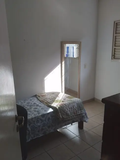Foto 5 de Casa com 4 quartos à venda, 231m2 em São Benedito, Pindamonhangaba - SP