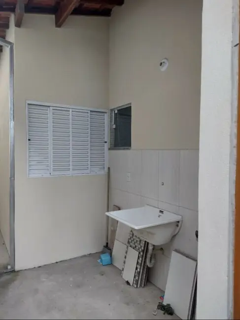 Foto 5 de Casa com 2 quartos à venda, 74m2 em Conjunto Residencial Araretama, Pindamonhangaba - SP
