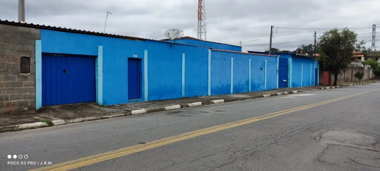 Foto 1 de Casa com 3 quartos à venda, 350m2 em Residencial Maricá, Pindamonhangaba - SP