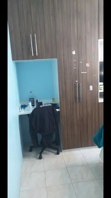 Foto 3 de Casa com 2 quartos à venda, 125m2 em Parque Arco Íris, Taubate - SP