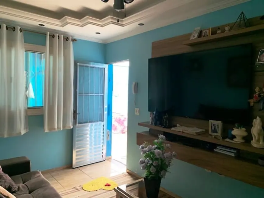 Foto 3 de Casa com 2 quartos à venda, 120m2 em Loteamento Residencial e Comercial Araguaia, Pindamonhangaba - SP