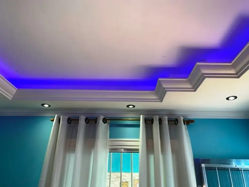 Foto 2 de Casa com 2 quartos à venda, 120m2 em Loteamento Residencial e Comercial Araguaia, Pindamonhangaba - SP