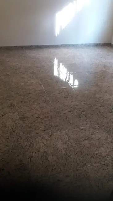 Foto 5 de Casa com 2 quartos à venda, 250m2 em Engenheiro Neiva, Guaratingueta - SP