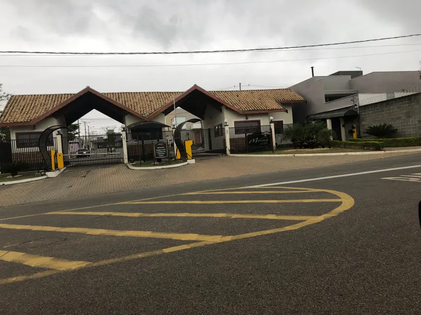 Foto 7 de Sobrado com 3 quartos à venda, 200m2 em Pindamonhangaba - SP