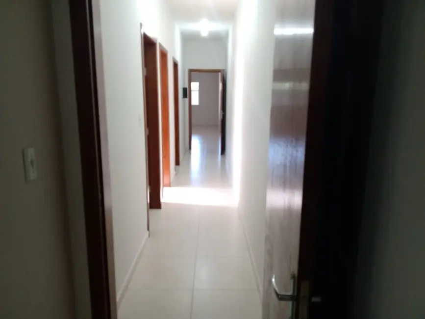 Foto 9 de Casa com 3 quartos à venda, 113m2 em Residencial e Comercial Cidade Morumbi, Pindamonhangaba - SP