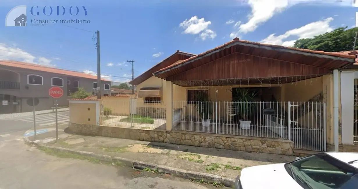 Foto 1 de Casa com 3 quartos à venda, 195m2 em Pedregulho, Guaratingueta - SP