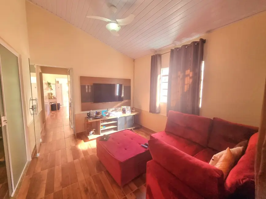 Foto 6 de Casa com 3 quartos à venda, 189m2 em Roseira - SP