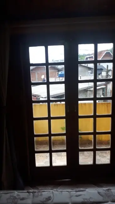 Foto 5 de Casa com 3 quartos à venda, 76m2 em Vila Abernéssia, Campos Do Jordao - SP