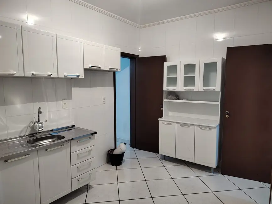 Foto 3 de Casa com 2 quartos à venda, 85m2 em Loteamento Residencial Andrade, Pindamonhangaba - SP