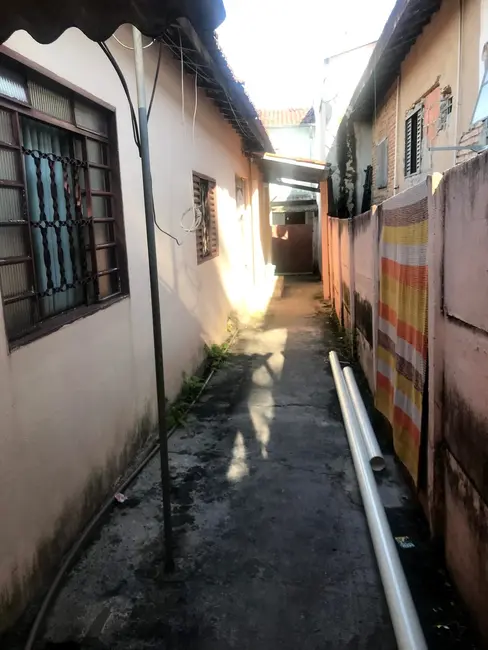 Foto 8 de Casa com 4 quartos à venda, 190m2 em Residencial Ouro Verde, Pindamonhangaba - SP