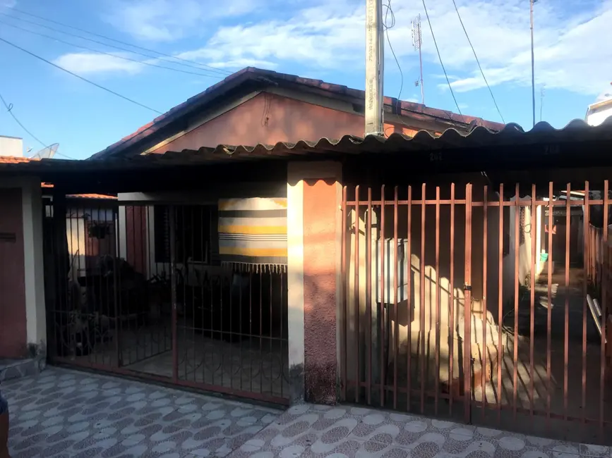 Foto 1 de Casa com 4 quartos à venda, 190m2 em Residencial Ouro Verde, Pindamonhangaba - SP
