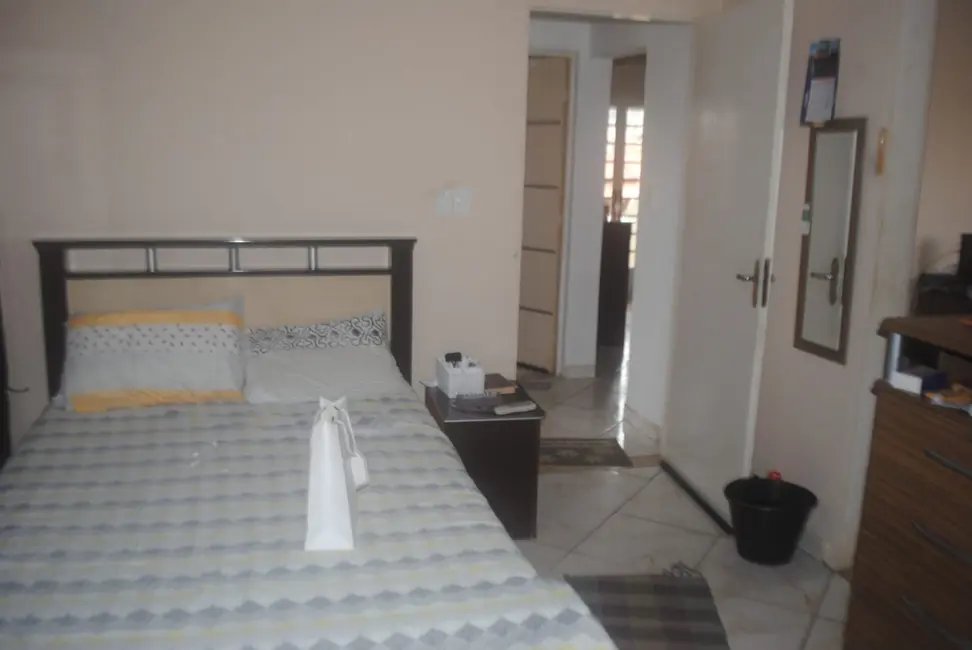 Foto 7 de Sobrado com 5 quartos à venda em Cooperi, Guaratingueta - SP