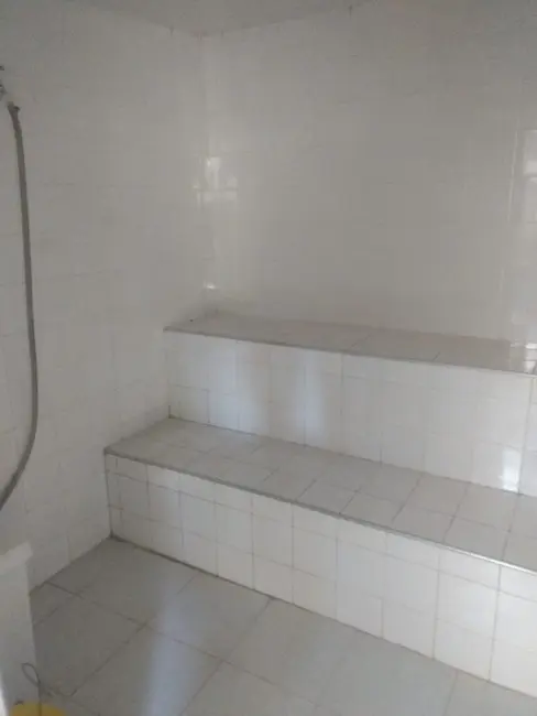 Foto 7 de Sobrado com 3 quartos à venda, 900m2 em Guaratingueta - SP