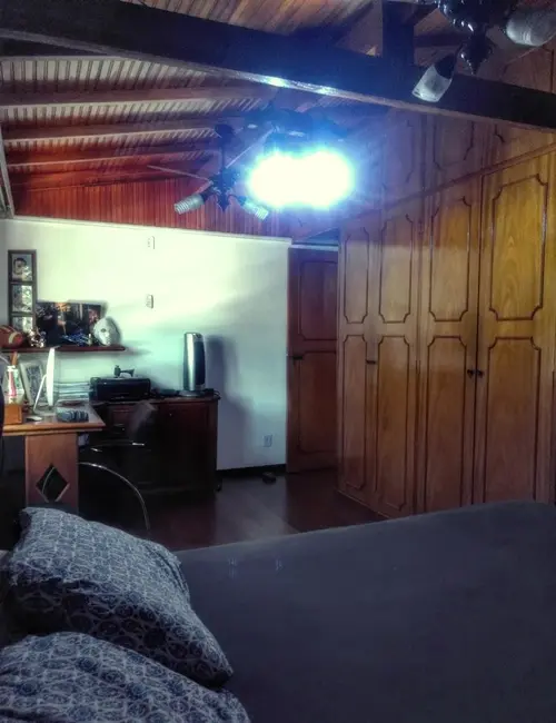 Foto 4 de Sobrado com 3 quartos à venda, 900m2 em Guaratingueta - SP