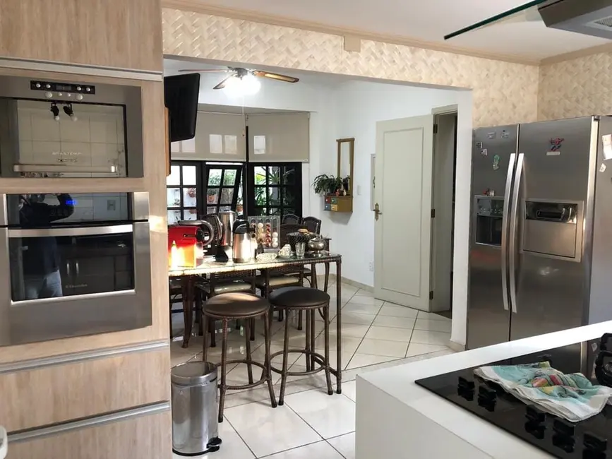 Foto 3 de Casa com 5 quartos à venda, 650m2 em Parque Palmas do Tremembé, São Paulo - SP