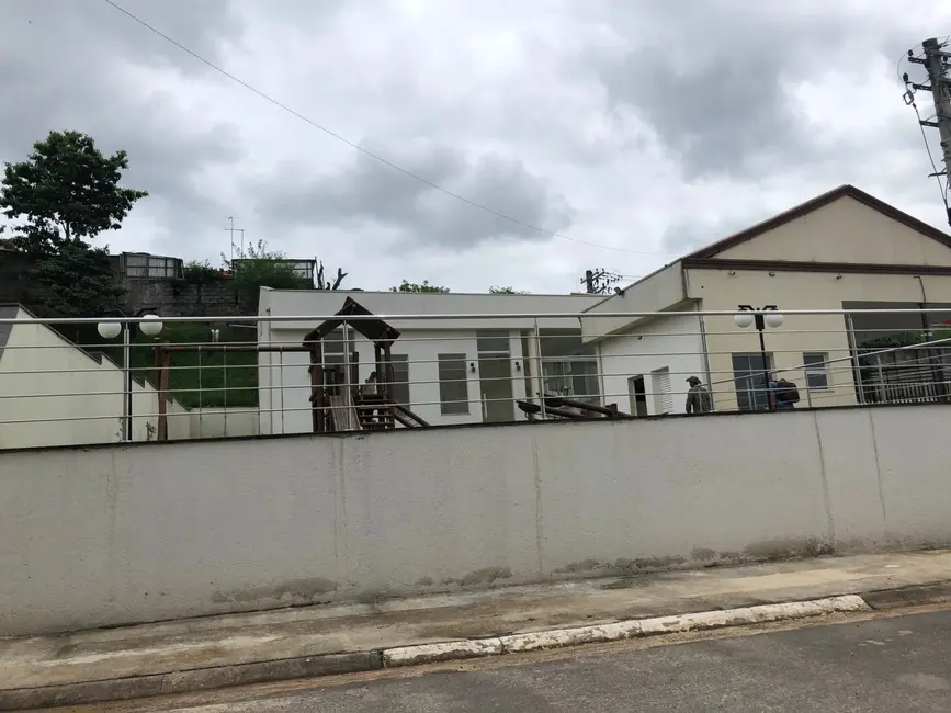 Casa de Condomínio com 3 quartos à venda, 117m2 em Pindamonhangaba - SP - imagem 3 Foto 3 de Casa de Condomínio com 3 quartos à venda, 117m2 em Pindamonhangaba - SP