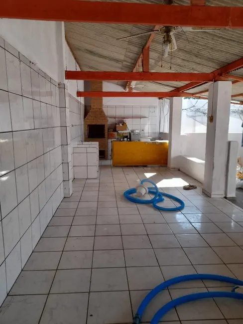 Foto 4 de Casa com 3 quartos à venda, 130m2 em Centro, Pindamonhangaba - SP