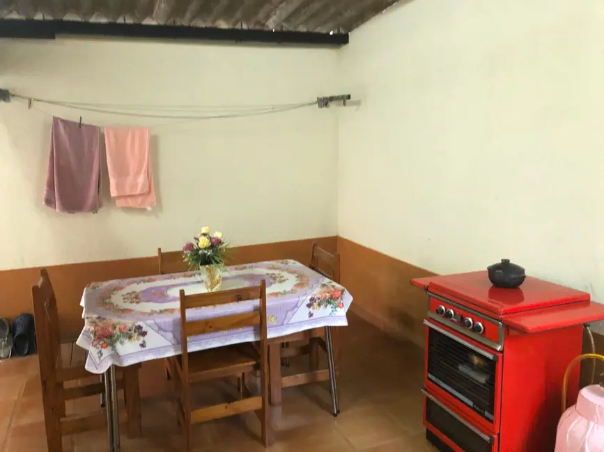 Foto 9 de Casa com 3 quartos à venda, 154m2 em Loteamento Eduardo da Silva Neto, Pindamonhangaba - SP