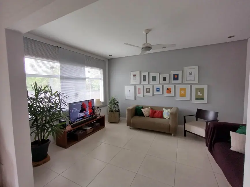 Foto 9 de Casa com 3 quartos à venda, 168m2 em Jardim Residencial Doutor Lessa, Pindamonhangaba - SP