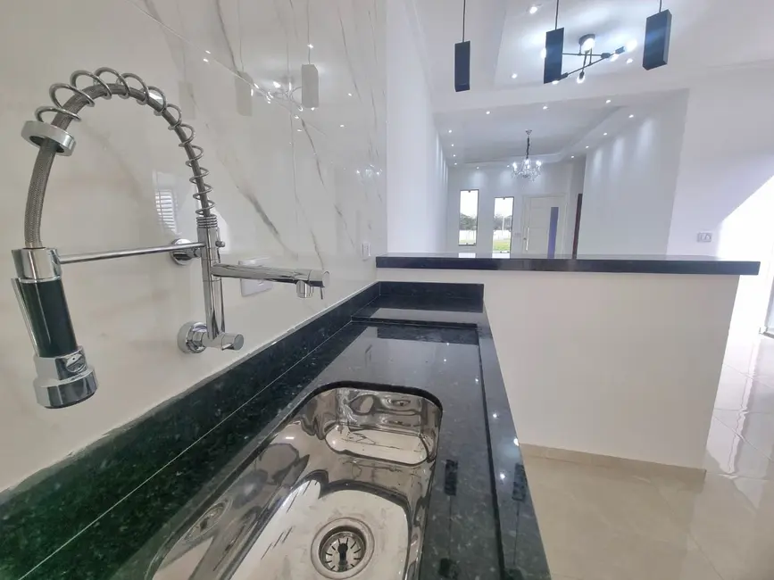 Foto 6 de Casa de Condomínio com 3 quartos à venda, 120m2 em Pindamonhangaba - SP