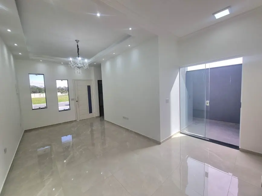 Foto 3 de Casa de Condomínio com 3 quartos à venda, 120m2 em Pindamonhangaba - SP