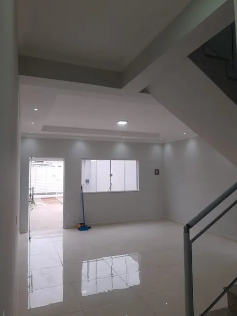 Foto 8 de Sobrado com 2 quartos à venda, 96m2 em Residencial e Comercial Portal dos Eucaliptos, Pindamonhangaba - SP
