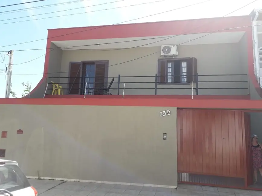 Foto 1 de Sobrado com 4 quartos à venda, 295m2 em Portal das Colinas, Guaratingueta - SP
