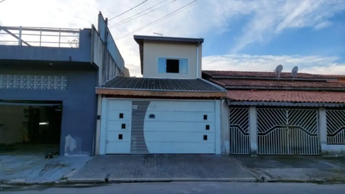 Casa com 2 quartos à venda, 164m2 em Pindamonhangaba - SP - imagem 1 Foto 1 de Casa com 2 quartos à venda, 164m2 em Pindamonhangaba - SP