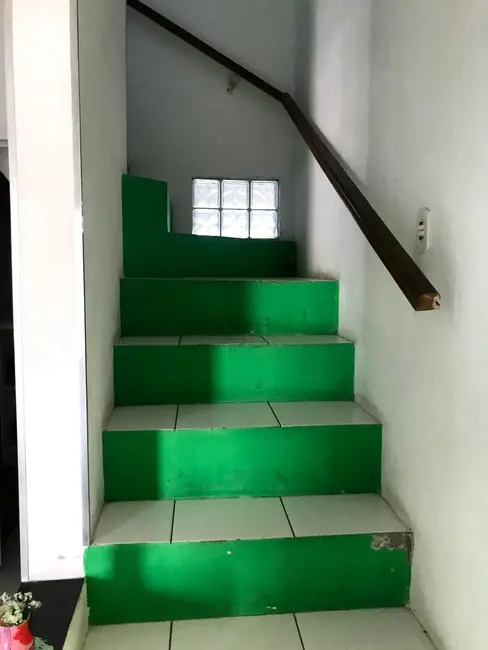 Foto 9 de Sobrado com 3 quartos à venda, 120m2 em Conjunto Residencial Araretama, Pindamonhangaba - SP