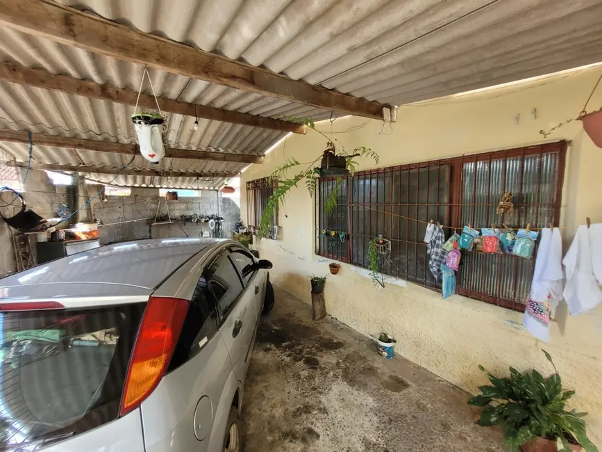 Foto 9 de Casa com 3 quartos à venda, 150m2 em Conjunto Residencial Araretama, Pindamonhangaba - SP