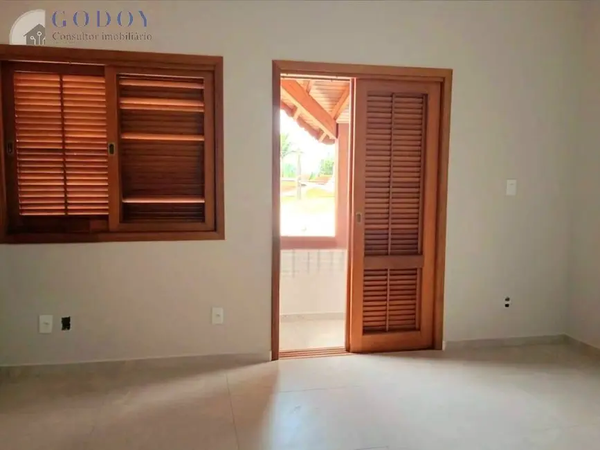 Foto 9 de Casa com 3 quartos à venda, 155m2 em Centro, Pindamonhangaba - SP