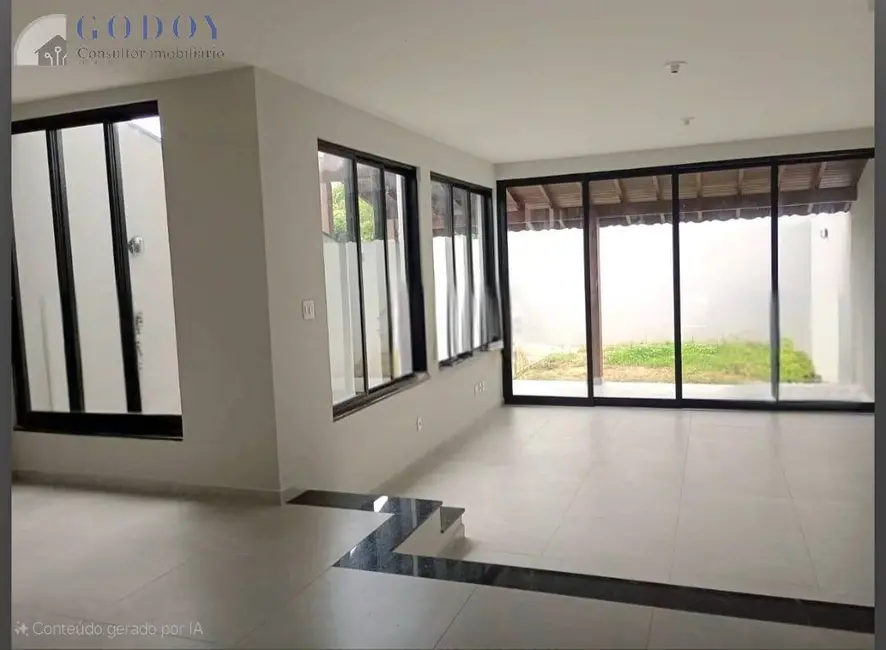Foto 4 de Casa com 3 quartos à venda, 155m2 em Centro, Pindamonhangaba - SP