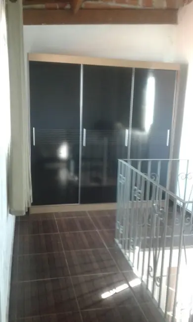 Sobrado com 4 quartos à venda, 180m2 em Centro, Potim - SP - imagem 7 Foto 7 de Sobrado com 4 quartos à venda, 180m2 em Centro, Potim - SP