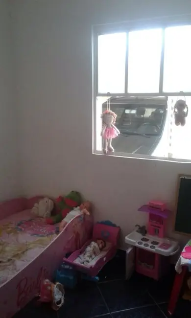 Sobrado com 4 quartos à venda, 180m2 em Centro, Potim - SP - imagem 6 Foto 6 de Sobrado com 4 quartos à venda, 180m2 em Centro, Potim - SP