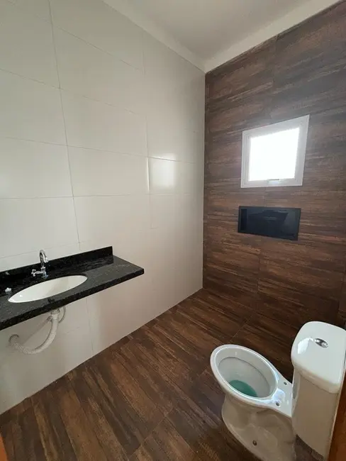 Foto 9 de Casa com 3 quartos à venda, 150m2 em Residencial Estoril, Taubate - SP