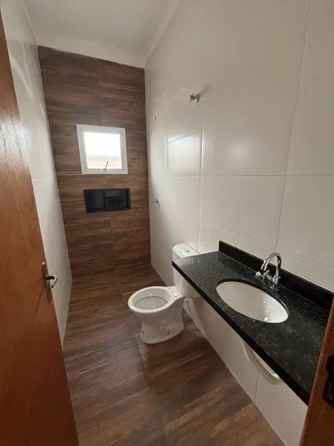 Foto 7 de Casa com 3 quartos à venda, 150m2 em Residencial Estoril, Taubate - SP