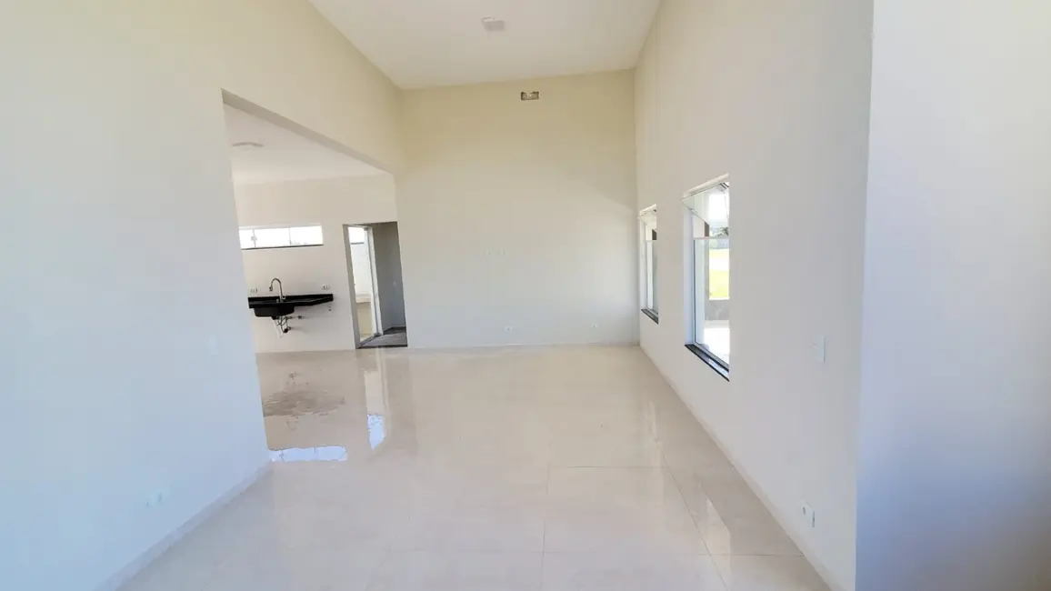 Foto 4 de Casa com 3 quartos à venda, 150m2 em Tremembe - SP