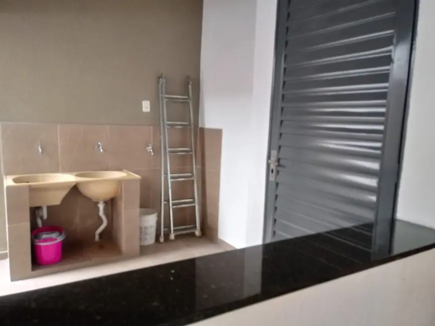 Foto 4 de Casa com 4 quartos à venda, 218m2 em Loteamento Residencial Andrade, Pindamonhangaba - SP